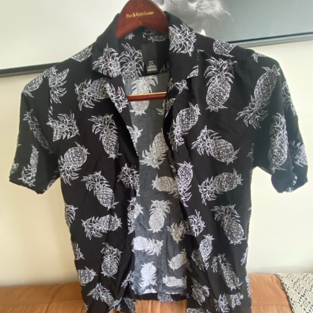 Hip Hawaiian Button Down
